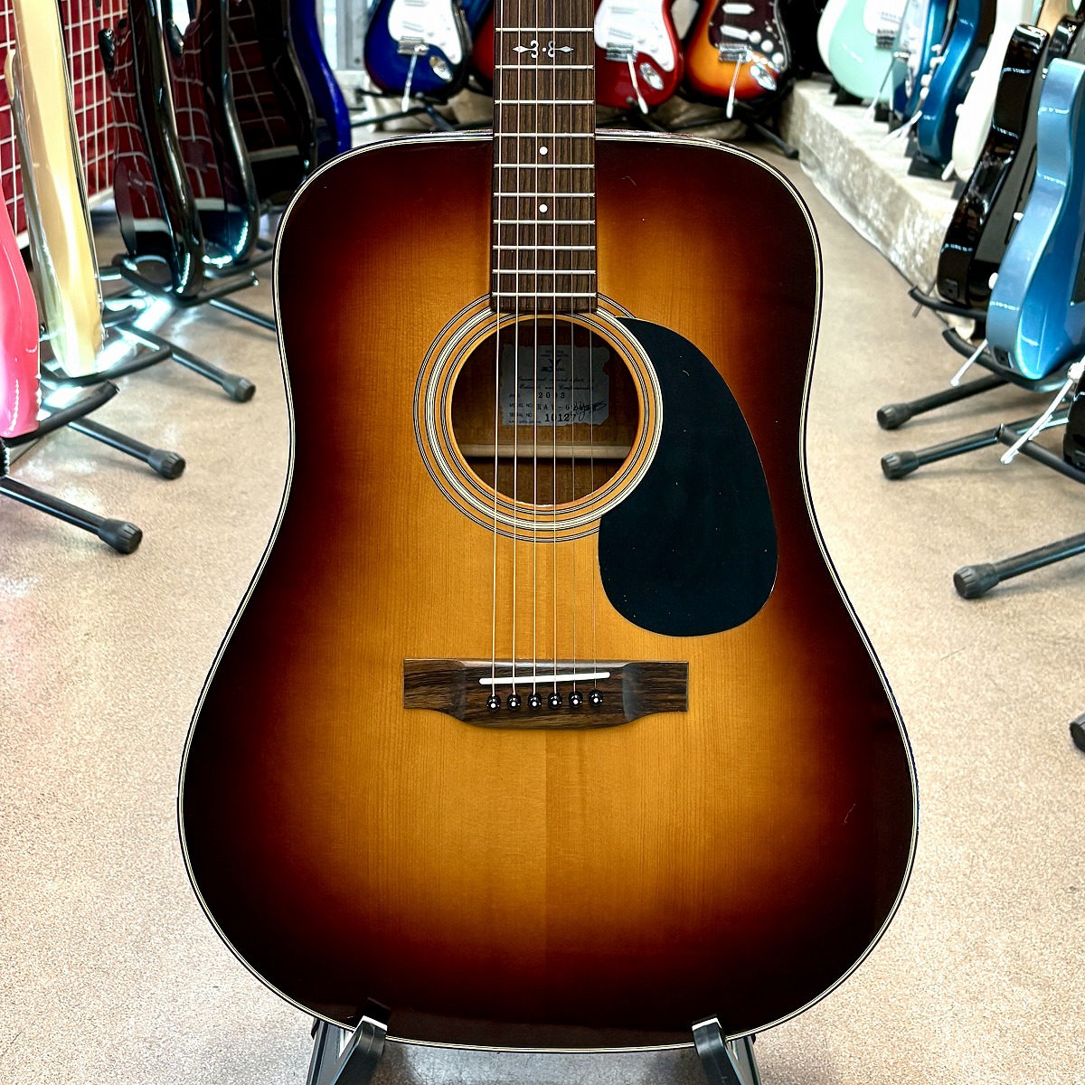 【中古】2003年製 K.Yairi RAY-601 純正ハードケース付き｜下倉楽器　店
