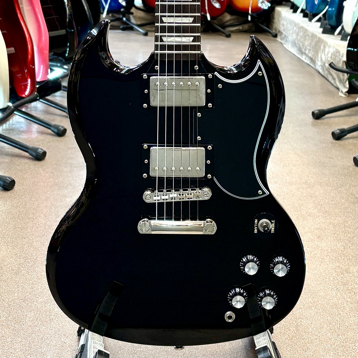【中古】 Epiphone G-400 Pro ソフトケース付き