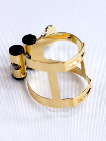 ソプラノサックス用 リガチャーVandoren M/O Gold Plated｜下倉楽器　店