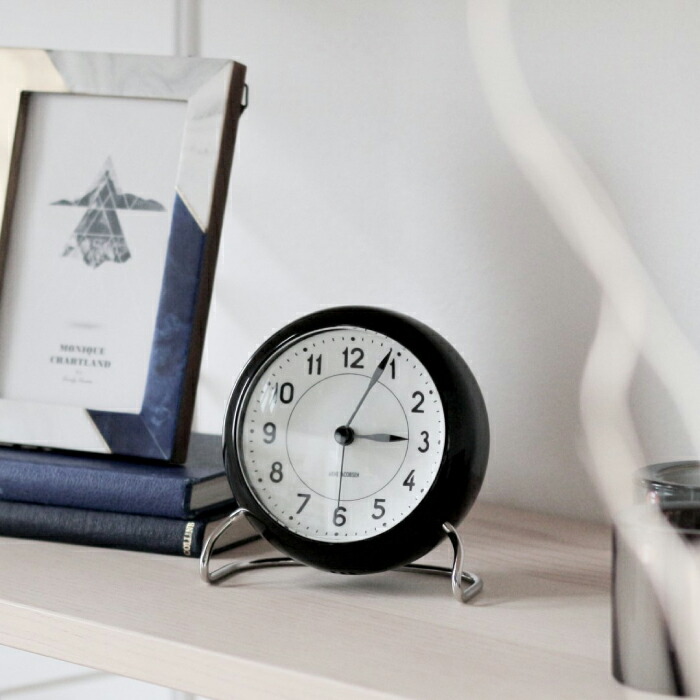 楽天市場】ARNE JACOBSEN アルネヤコブセン Table Clock LK ホワイト