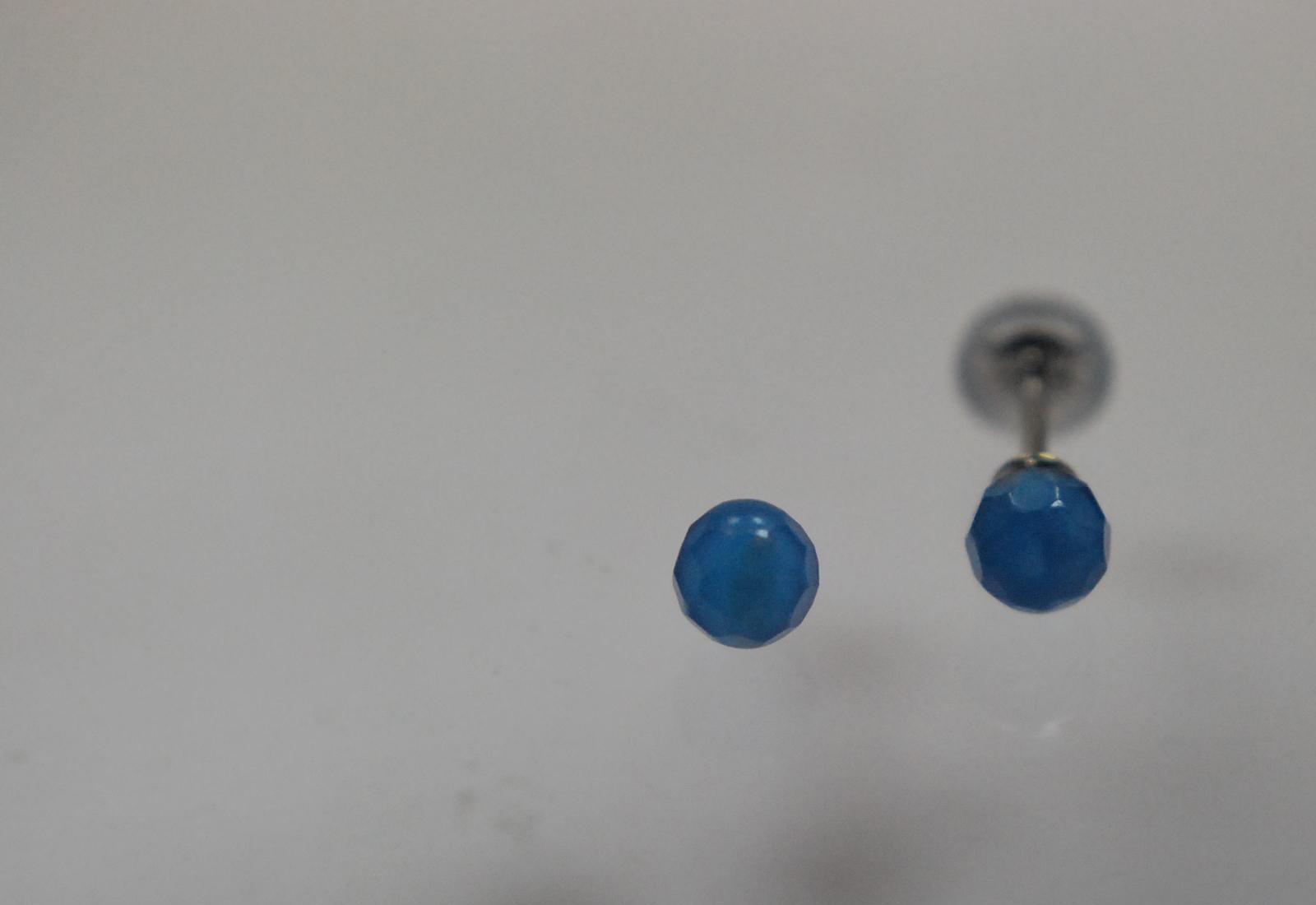 天然石B♡レア♡ホワイトアイアゲートのクリスマスピアス14kgf