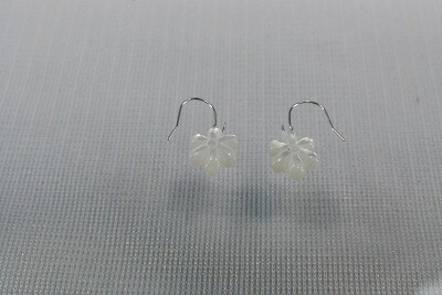 ＷＧ 　ジプシー ピアス 白蝶 貝 ９ ｍｍ フラワー 彫り 　532P15May16　　 ポイント５倍｜ＫＩＲＡＲＡ by shin 店