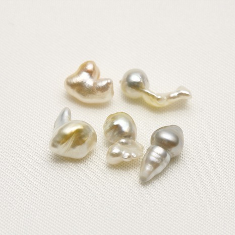 南洋白蝶真珠パールルース　ケシ　5ピース　4-5mm　マルチカラー｜真珠倶楽部