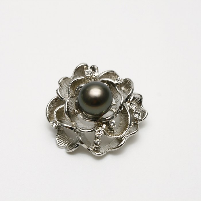 タヒチ黒蝶真珠パールブローチ　10mm　ブラックカラー 楽天市場】タヒチ黒蝶真珠 ブラックパールタックブローチ 10.5