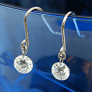 楽天市場】【最短発送可】pt900【1.0ct】ダイヤモンドフックピアス