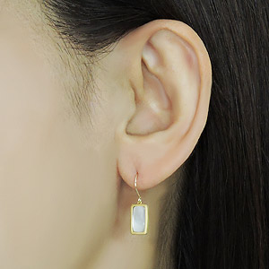 シェルピアス 白蝶貝ピアス フック式ピアス アメリカンピアス K18 ゴールド 18金 ホワイトシェル 送料無料 レディースピアス 普段使い アクセサリー ジュエリー 人気 おすすめ カジュアル トレンド プレゼント ギフト 記念日 Linumconsult Co Uk