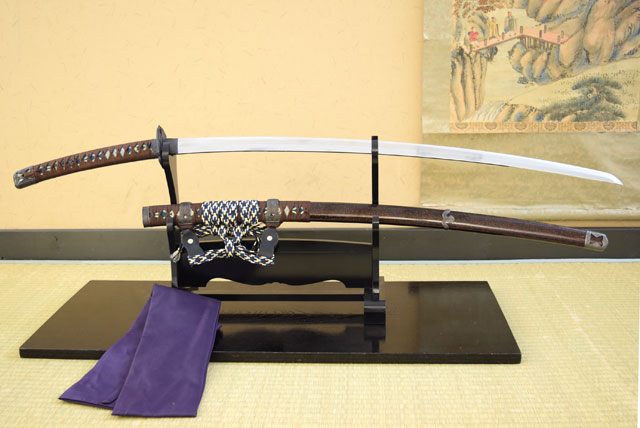 【楽天市場】名刀伝 天下五剣 「童子切安綱」太刀 最高級仕様 (刀袋付き) コスプレのグッズとしても人気です。 日本刀 クリーニングクロス付 ...