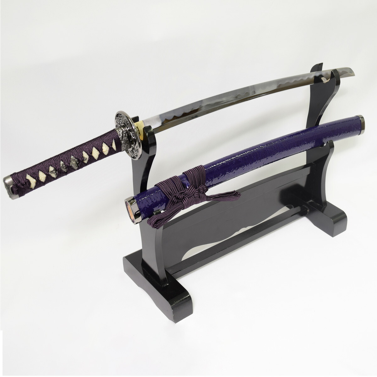 模造刀　二振り　台座付き 模造刀 二振り 台座付き