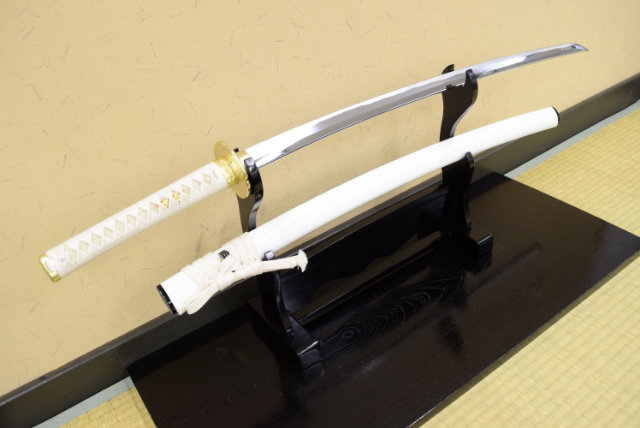 楽天市場】模造刀 国定忠治 中刀 [ くにさだちゅうじ 模造刀 模擬刀