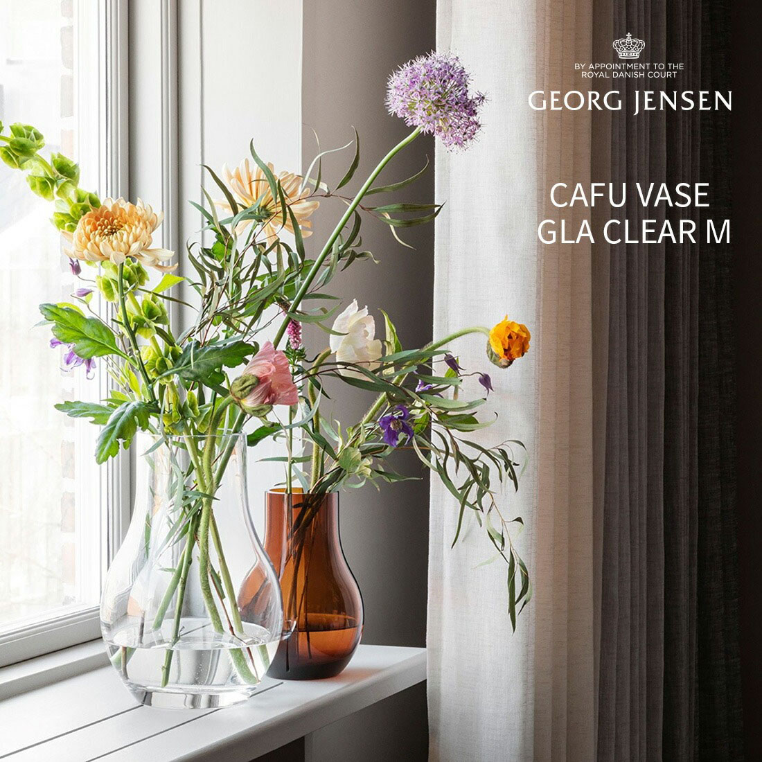 DUGAN GLASS DAISY＆PLUMEホワイトオパルセント　ガラス皿 Dugan Glass DAISY & PLUME White Opalescent Footed Whimsy