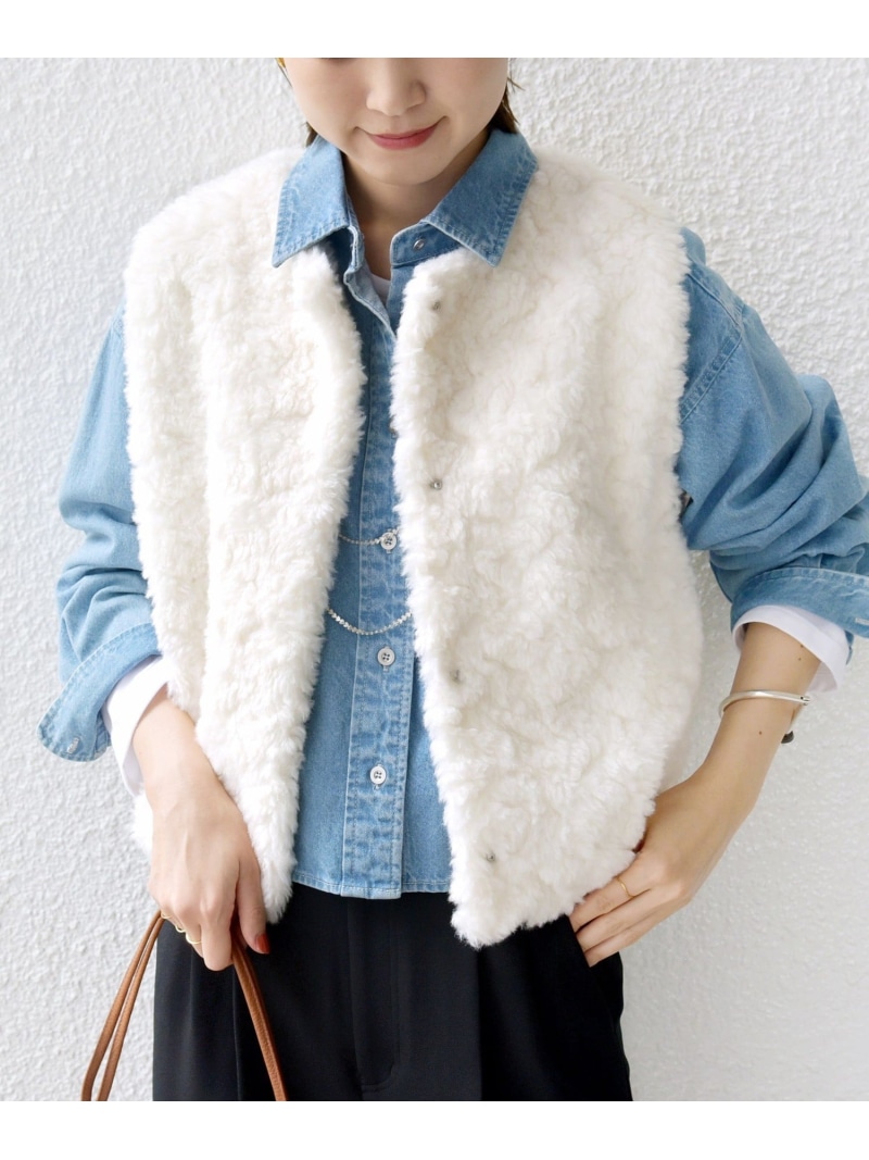 【SALE／30%OFF】ランダム ファー ショート ジレ SHIPS WOMEN シップス トップス ベスト・ジレ ホワイト ブラウン【RBA_E】【送料無料】[ Fashion]｜SHIPS　シップス
