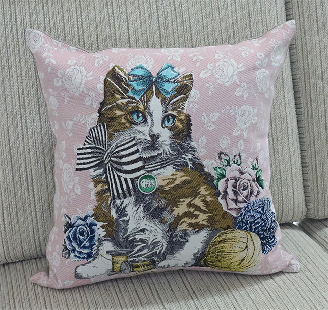 楽天市場】クッションカバー オードリーヘップバーン 猫 紫系