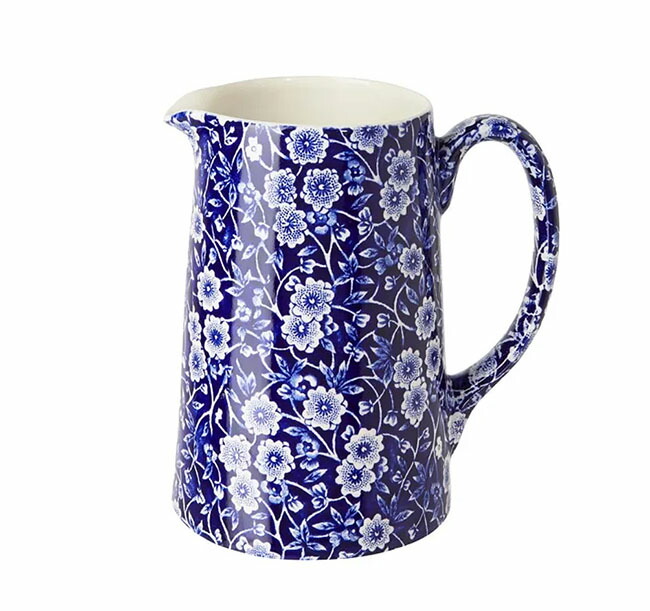 【貨物輸送無料】【即納可!!】再入荷しました♪連合王国製 Burleigh バーレイ社 Blue Calico ブルーキャリコ タンカードジャグ L大きさ（735ml）ジャグ 水さし 水さし 洋食器 連合王国食器 時刻表御召しもの 今めかしい