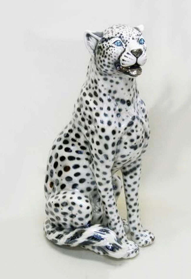 チーター　ピューマ　陶器置物 ブラックピューマの置物 イタリア製 ピューマのオブジェ