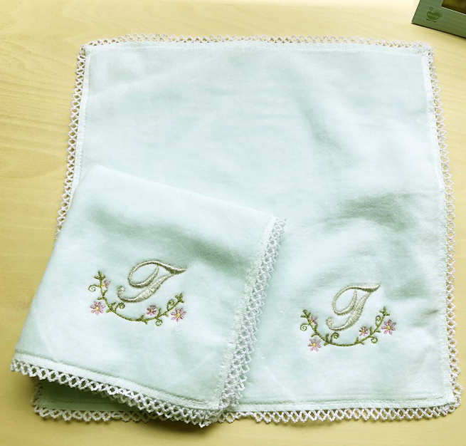 楽天市場 母の日 ハンカチ イニシャルtのタオルハンカチミント2枚 ハンカチ イニシャル 刺繍 ハンカチ マザー 記念品 名入れ プレゼント 女性 タオルハンカチ ギフト イニシャル刺繍ハンカチ ギフト 女性 内祝い お返し ハンドタオル 母の日 ハンカチ イニシャル入り