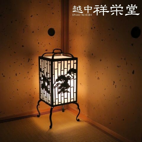 楽天市場】置行灯 行灯 波にうさぎ 高岡銅器 鉄製 照明 書斎 : がらんどう