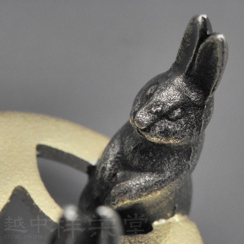 金谷宗林作高岡唐銅蓋置七宝うさぎ木箱入り茶道具