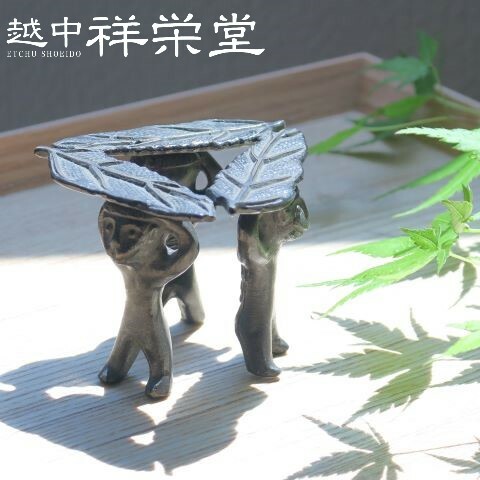 金谷宗林作 高岡 唐銅蓋置 河童 木箱入り 茶道具