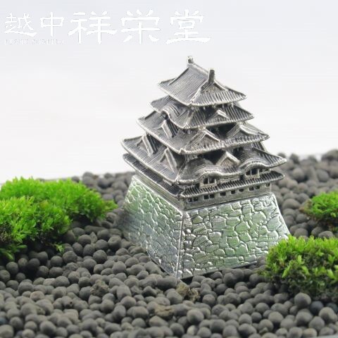 【日本製】箱城 名古屋城 銀メッキ色 手のひらサイズのお城