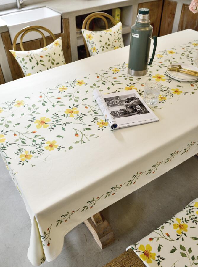 楽天市場 テーブルクロス テーブルカバー 撥水 小花柄 清新風 テーブルセッティング きれいめ 可愛い 家感じ 雰囲気 キッチン ダイニング 長方形 正方形 テーブルマット おしゃれ 自宅 オフィス テーブル プレゼント 送料無料 ショウエキmarket