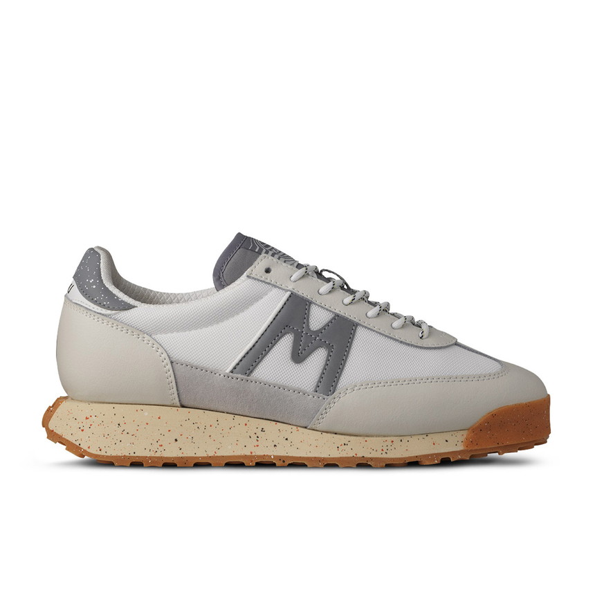 カルフ スニーカー メンズ レディース メスタリ コントロール 新作 送料無料 MESTARI CONTROL KH840007 KH840008 KH840009 KH840010 KH840014 KH840015 KARHU 楽天市場】KARHU カルフ MESTARI CONTROL 