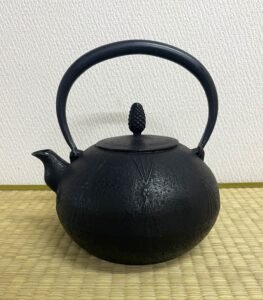 鉄瓶　茶道具　やかん　大きいサイズ　薬缶　1.5L程 鉄瓶 1.5L」の人気商品一覧 | 安い商品を通販サイトから探す