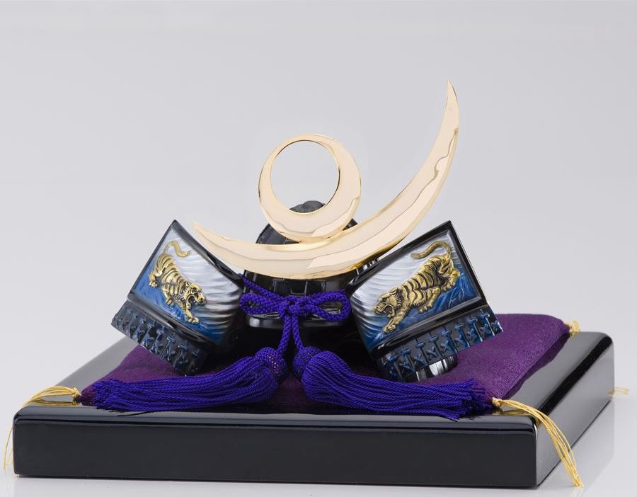 楽天市場】戦国武将兜 武田信玄公 飾台セット 出世兜 : 匠縁堂