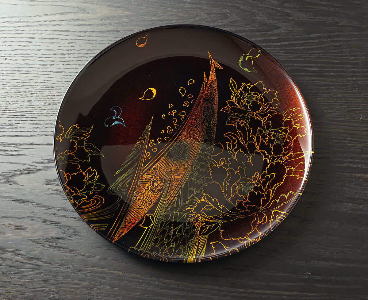 漆器 鯉と松のデザイン 楽天市場】蒔絵 MAKIE グラデーション 墨桜 フラットプレート