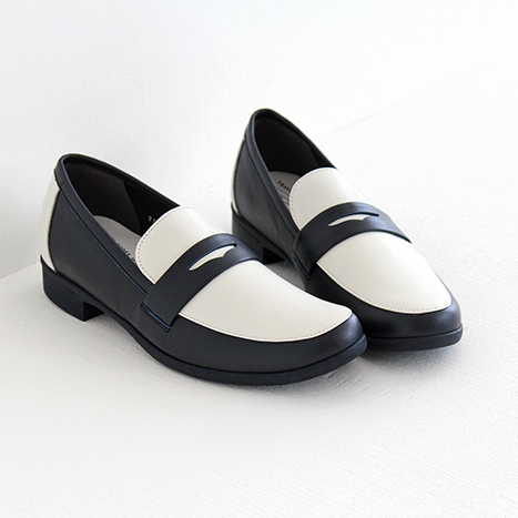 ローファー Chausser ショセ レザー Tr 016 コンフォート Navy White Chausser By レディース靴 靴 Online Shop店送料無料 Travel トラベルシューズ ショセ 旅行 トラベルシューズ レディース Hana お出掛け バイ レインシューズ 革 Shoes 防水 雨の日にもおすすめ