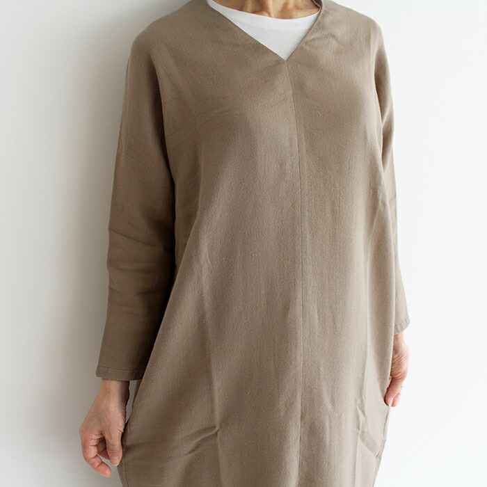 【10%OFFクーポン券客体】evam eva エヴァムエヴァ cotton v neck op 綿織物 V素っ首 衣装 E213T056 レディース