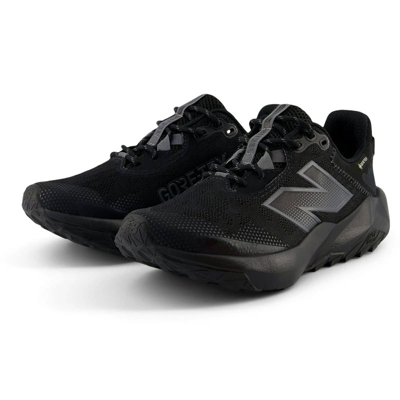 ニュー平衡にする レディース DynaSoft Nitrel v6 GTX スニーカー 靴 シューズ 駈けっくら 小股走り 形づくる 紐靴 ゴアテックス 雨合羽 黒いこと 黒 貨物輸送無料 New Balance WTNTRGB62E
