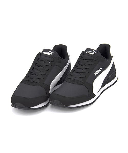 black and white puma running shoes
