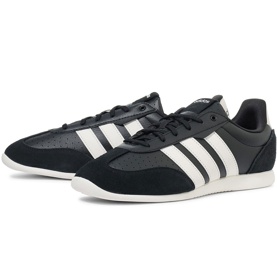 アディダス バレダ 置き目 adidas BARREDA LO 中核グループ黒いこと/象牙色 HQ7382