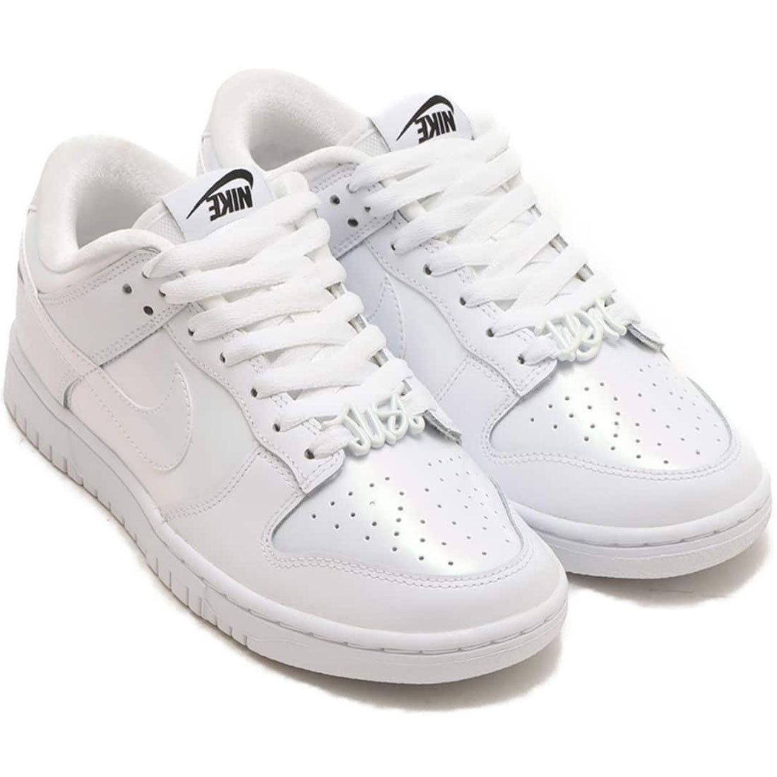 ナイキ ダンク ロー SE NIKE W DUNK LOW SE ホワイト/マルチカラー FD8683-100｜シューズナッツ