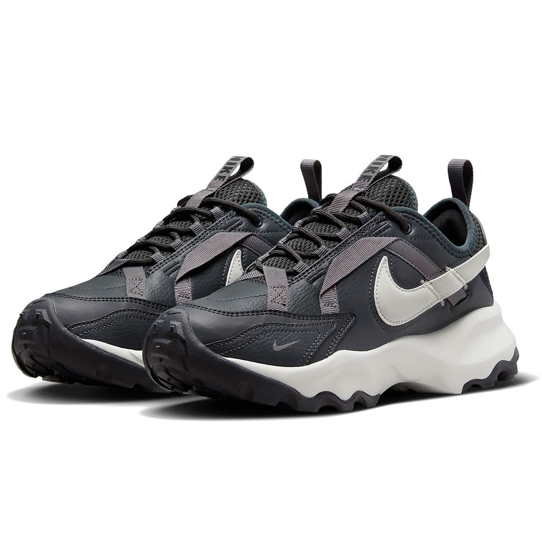 NIKE TC7900 ペールアイボリー ガムライトブラウン アーモリーネイビー Amazon | [ナイキ] TC7900 W TC7900 ペールアイボリー/ガム