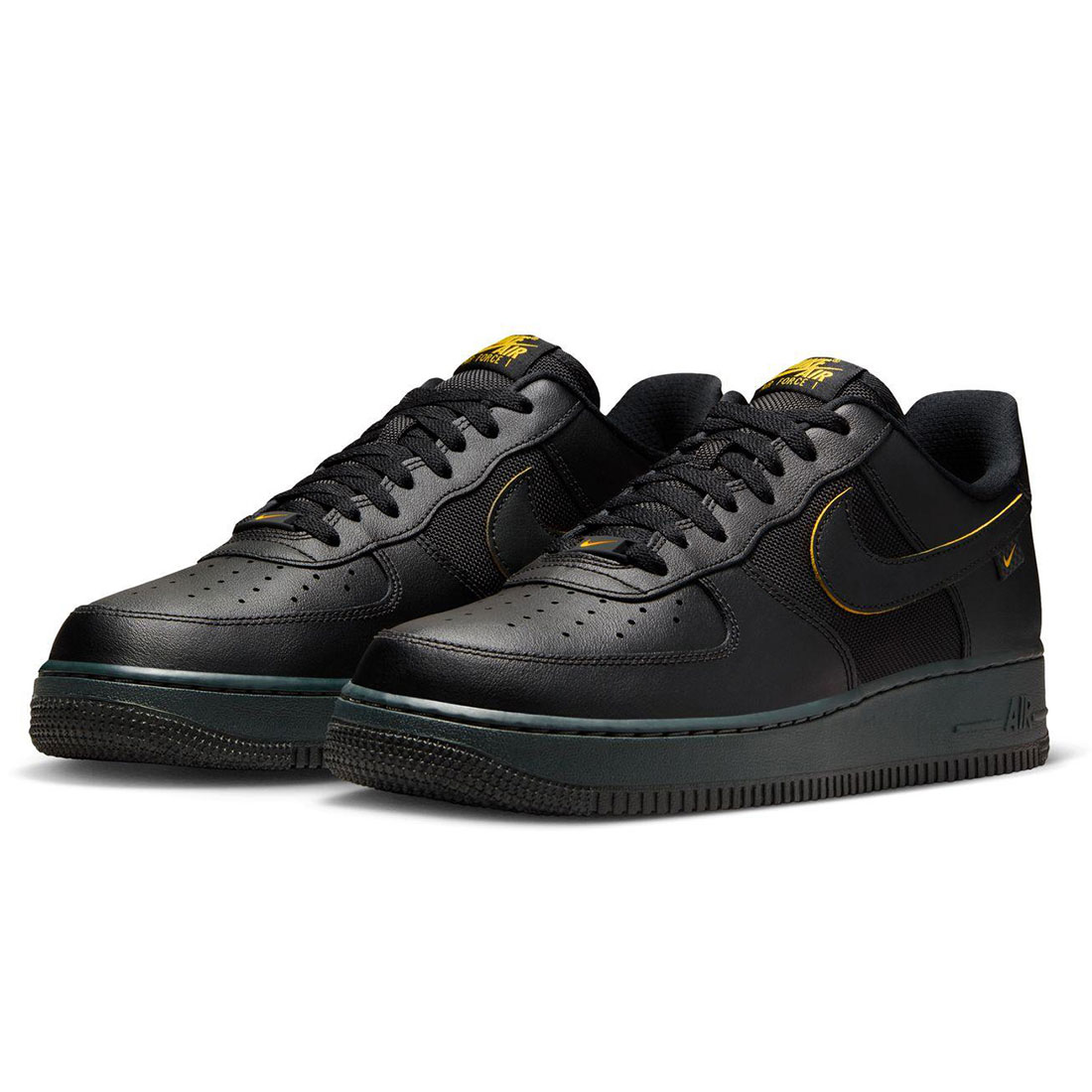 ナイキ エア フォース 1 ’07 LXシューズ　IB4473-010 Nike Air Force 1 Low '07 LX Rose Black (Women's) - IB4473