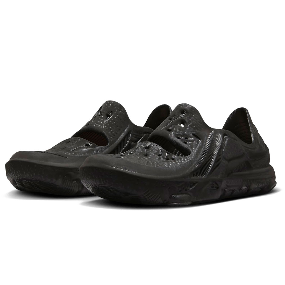 ナイキ ISPA ユニバーサル NIKE ISPA UNIVERSAL ブラック/ブラック DM0886-002