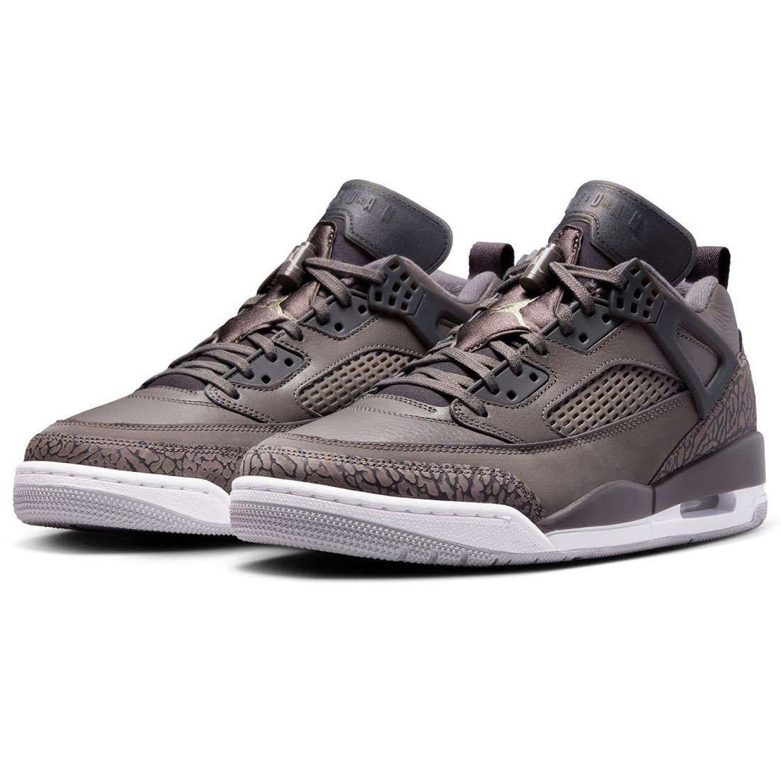 ナイキ ジョーダン 秘密捜査員ジーク 置き目 NIKE JORDAN SPIZIKE LOW ケイブストーン/アンスラサイト/ミディアムアッシュ/ラタン FQ1759-201