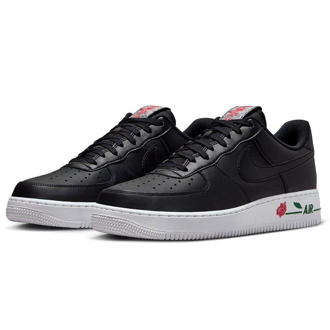 ナイキ エア フォース 1 '07 LX NIKE AIR FORCE 1 '07 LX ブラック/ホワイト IB4473-010｜シューズナッツ