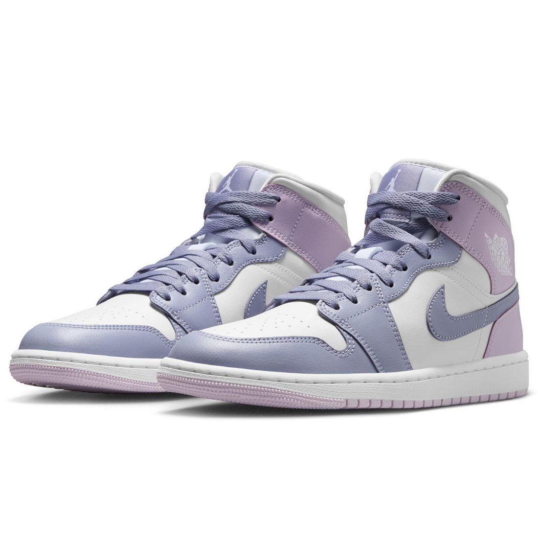 楽天市場】ナイキ エア ジョーダン 1 ミッド NIKE W AIR JORDAN