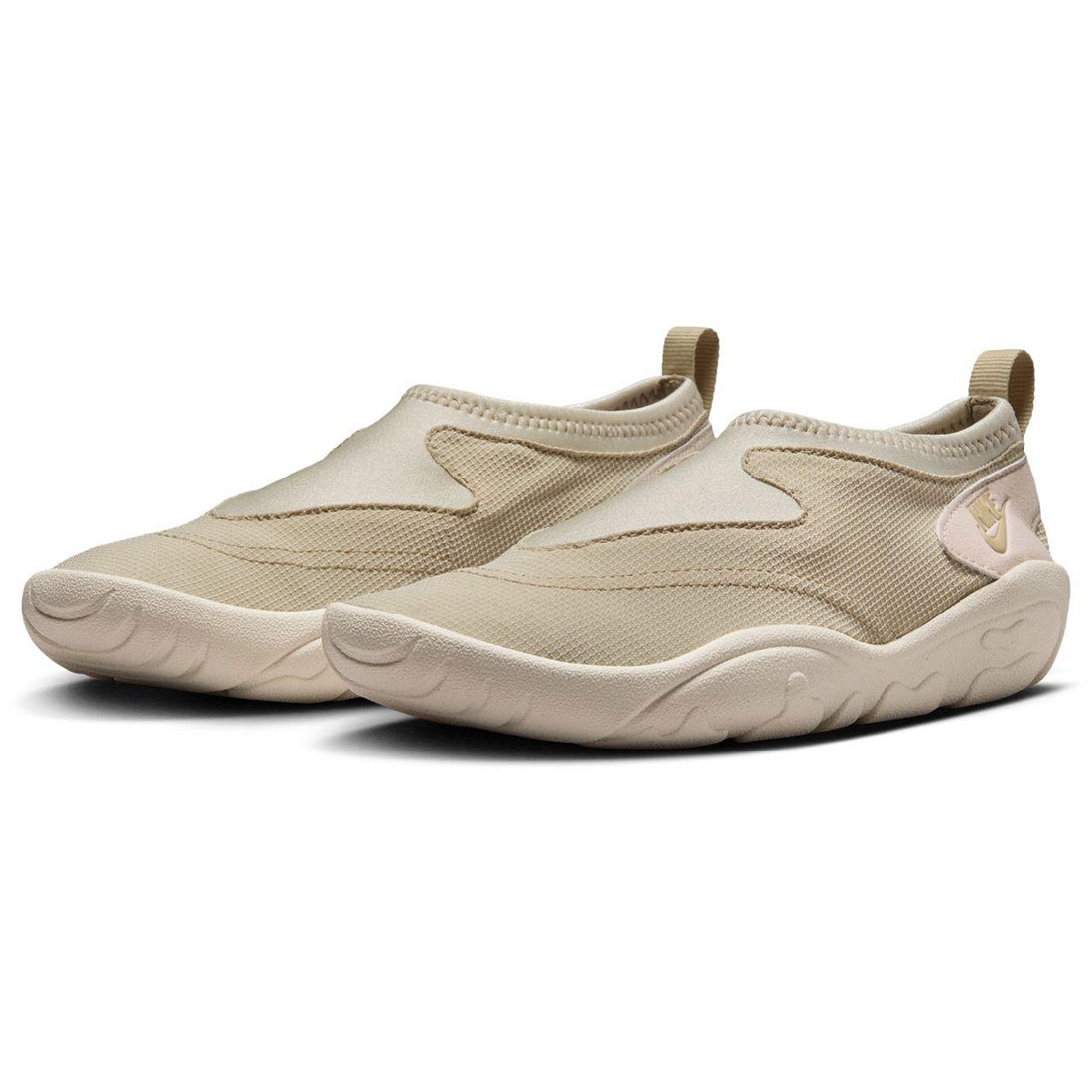 ナイキ アクア ターフ NIKE W AQUA TURF ライトオールウッドブラウン/ライトオールウッドブラウン/デザートカーキ FZ5628-100