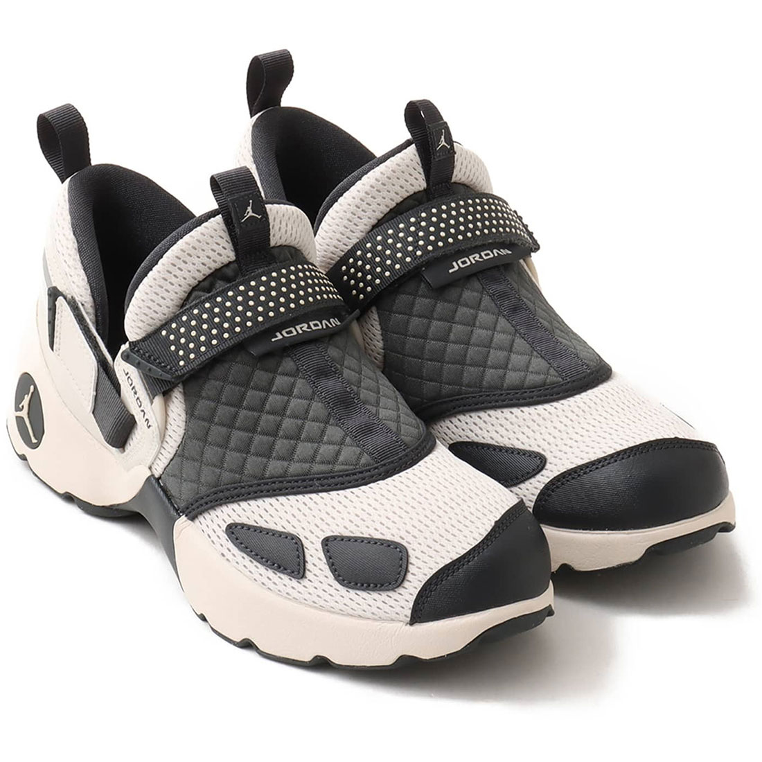 ナイキ ジョーダン トランナー LX NIKE W JORDAN TRUNNER LX ライトオールウッドブラウン/アンスラサイト HQ2164-102