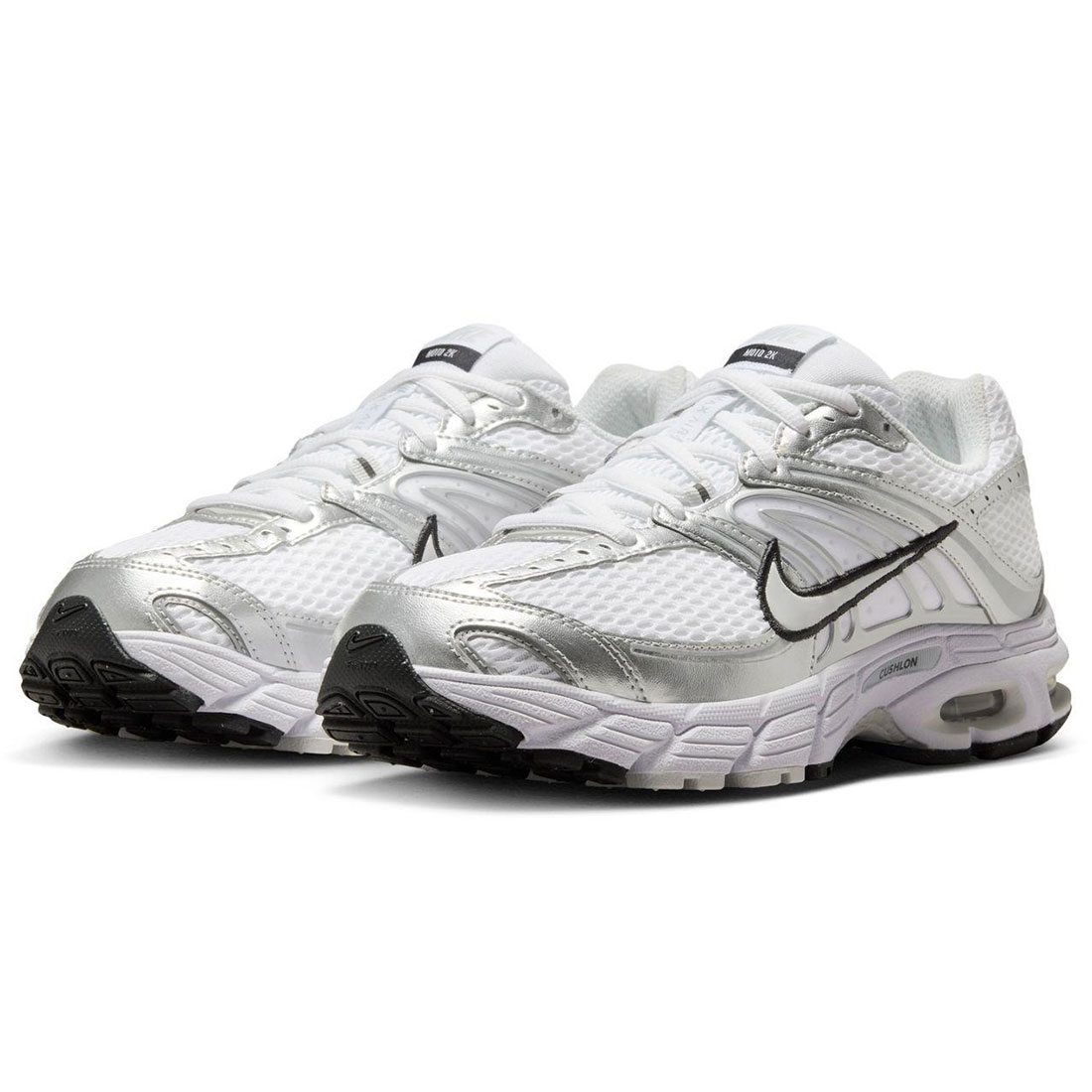 ナイキ エア マックス モト 2K NIKE W AIR MAX モト 2K ホワイト/メタリックシルバー/ブラック/フォトンダスト HQ2056-103