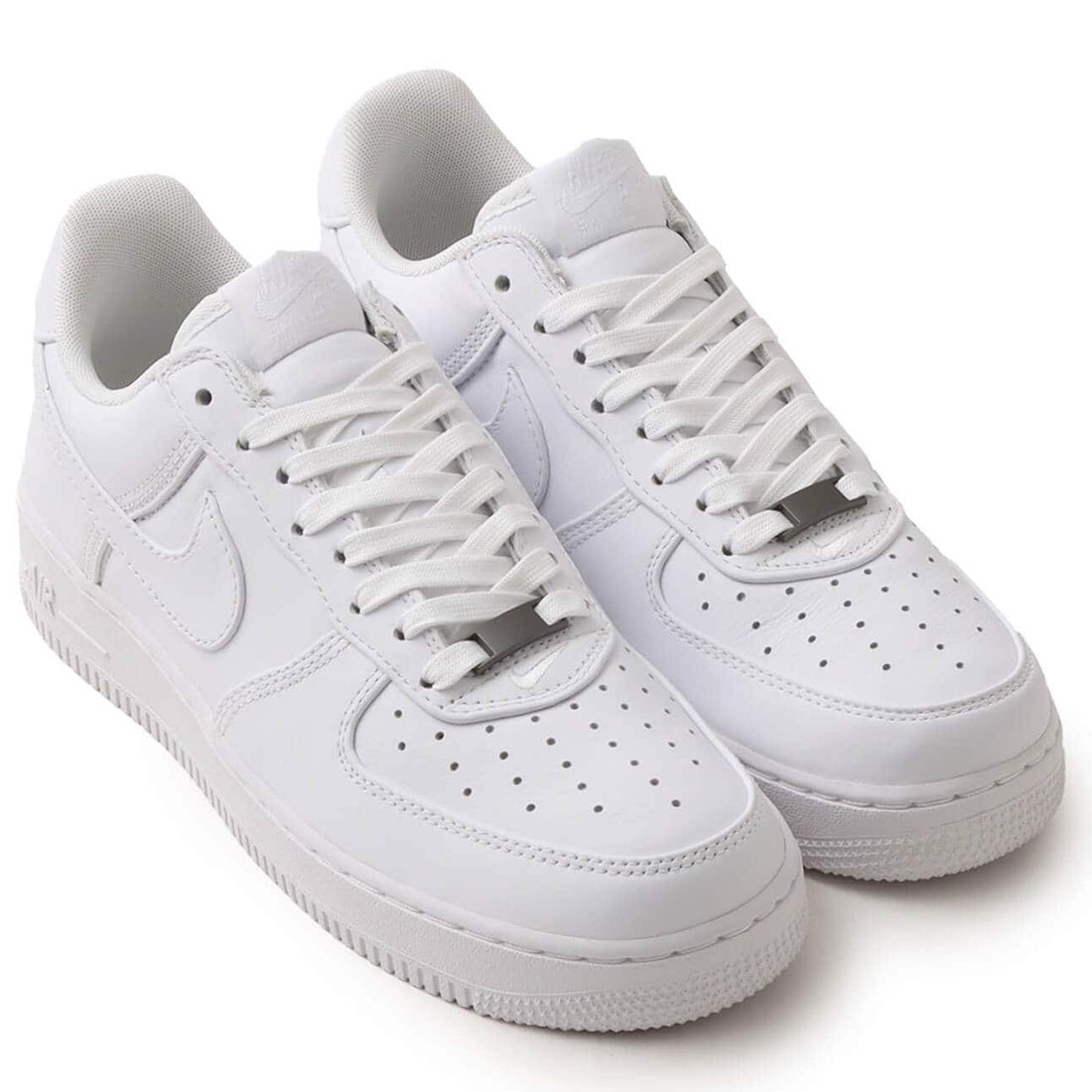 NIKE ナイキ AIR FORCE 1 エアフォース 1 ロー LOW RETRO PREMIUM WHITE スニーカー ( トリプルホワイト 白 メンズ IM3078-100 ) 楽天市場】NIKE ナイキ AIR FORCE 1 エアフォース 1 ロー LOW RETRO