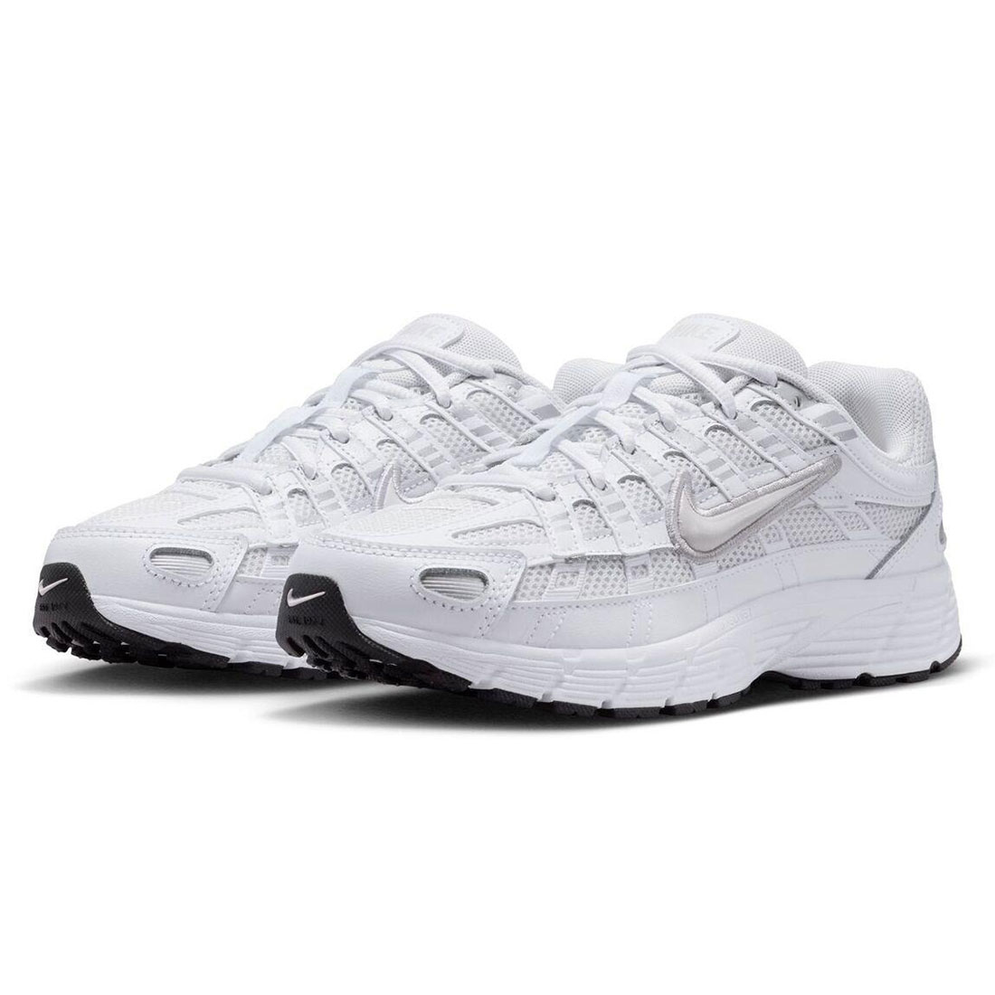 ナイキ P-6000 NIKE J P-6000 プラチナムティント/白いこと/メタリックシルバー HV5064-017