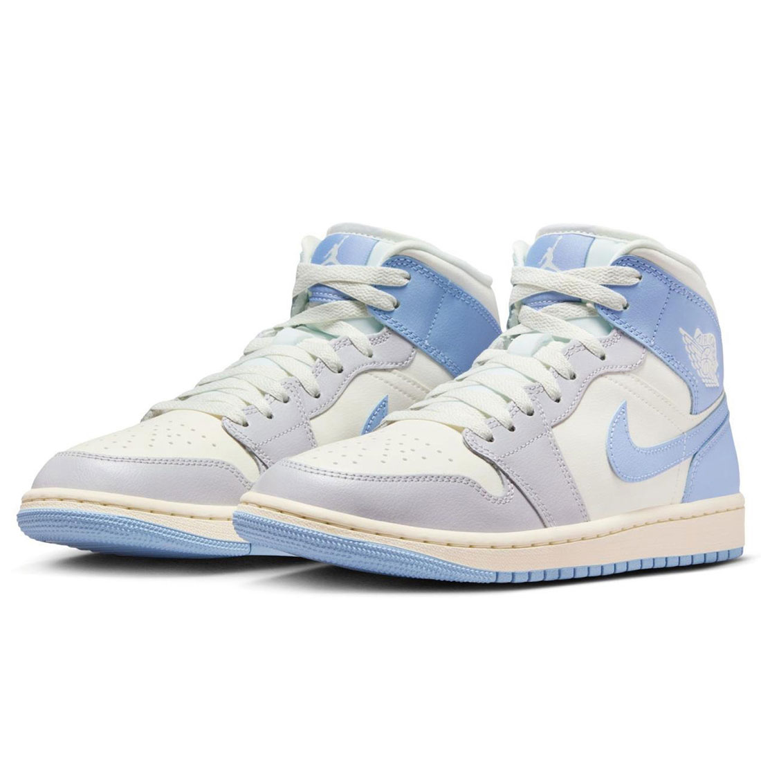 ナイキ エア湖 ジョーダン 1 ミッド NIKE AIR JORDAN 1 MID サイキックブルー/白いこと/薄墨色 BQ6472-402