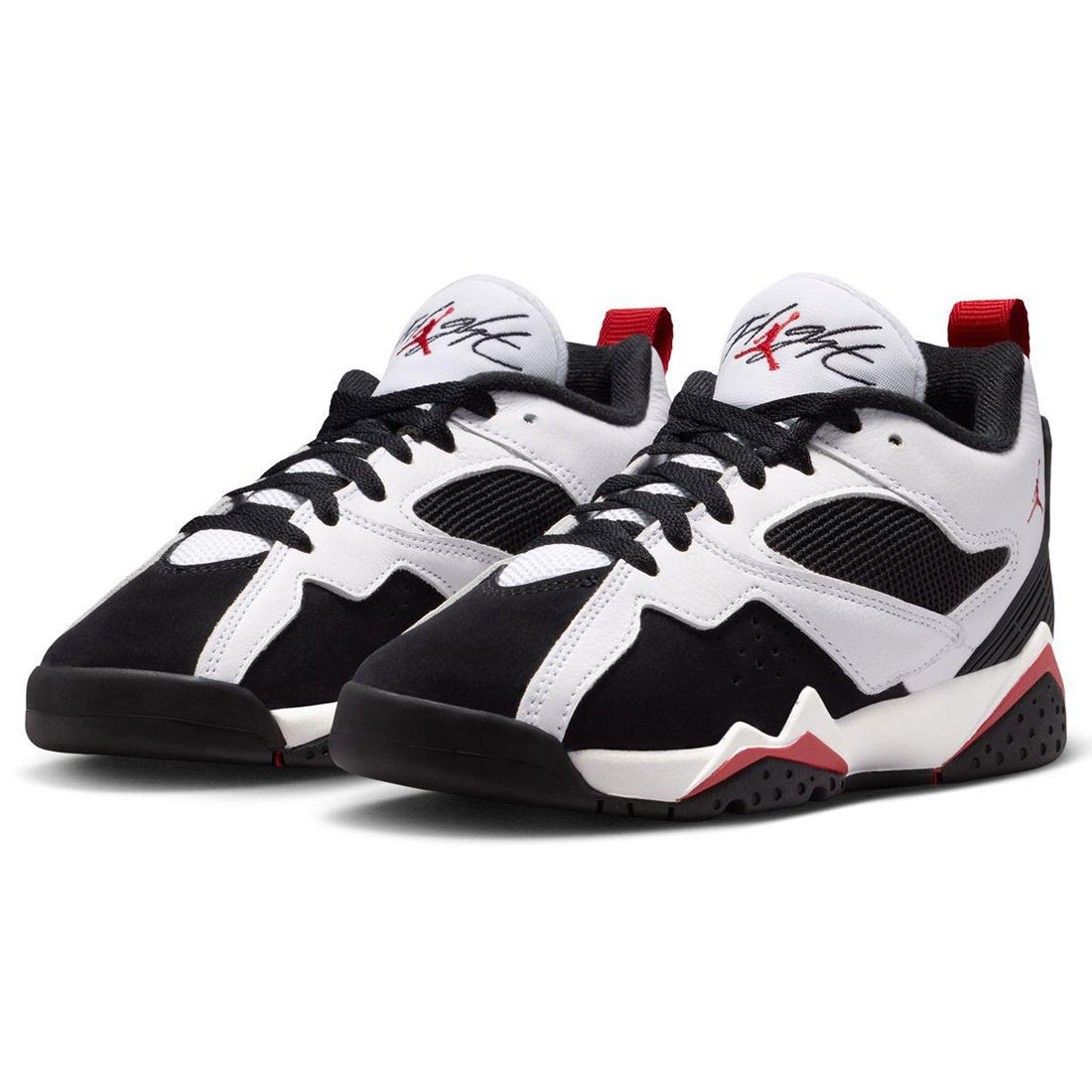 ナイキ ジョーダン MVP 92 GS NIKE J JORDAN MVP 92 GS ホワイト/ブラック/ジムレッド HQ4427-103