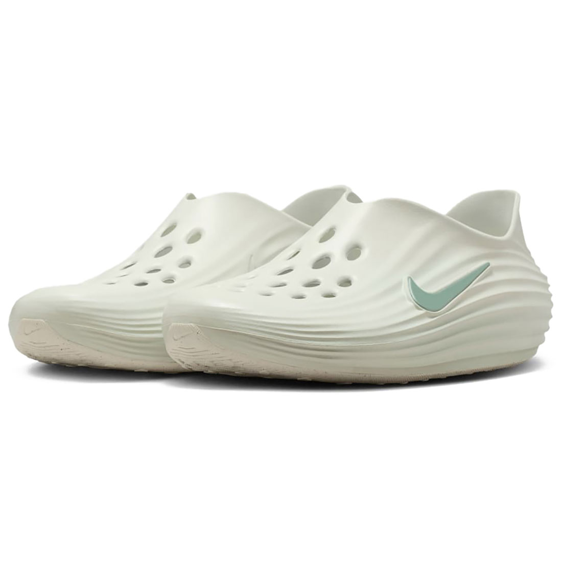 ナイキ リアクトX リジュビネイト NIKE ReactX Rejuven8 スプルースオーラ/点火装置しろがね色 HV5060-005