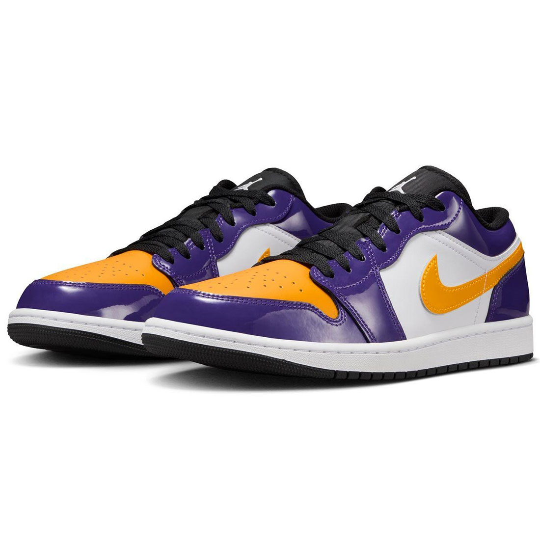 ナイキ ジョーダン 1 置き目 SE NIKE JORDAN 1 LOW SE コートパープル/白いこと/黒いこと/ユニバーシティゴールド IQ9389-547