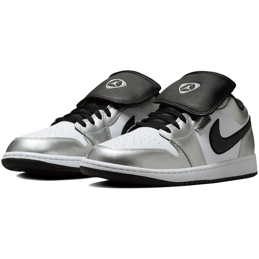 ナイキ ジョーダン 1 置き目 SE NIKE JORDAN 1 LOW SE 白いこと/黒いこと/しろがね色 IR2278-100